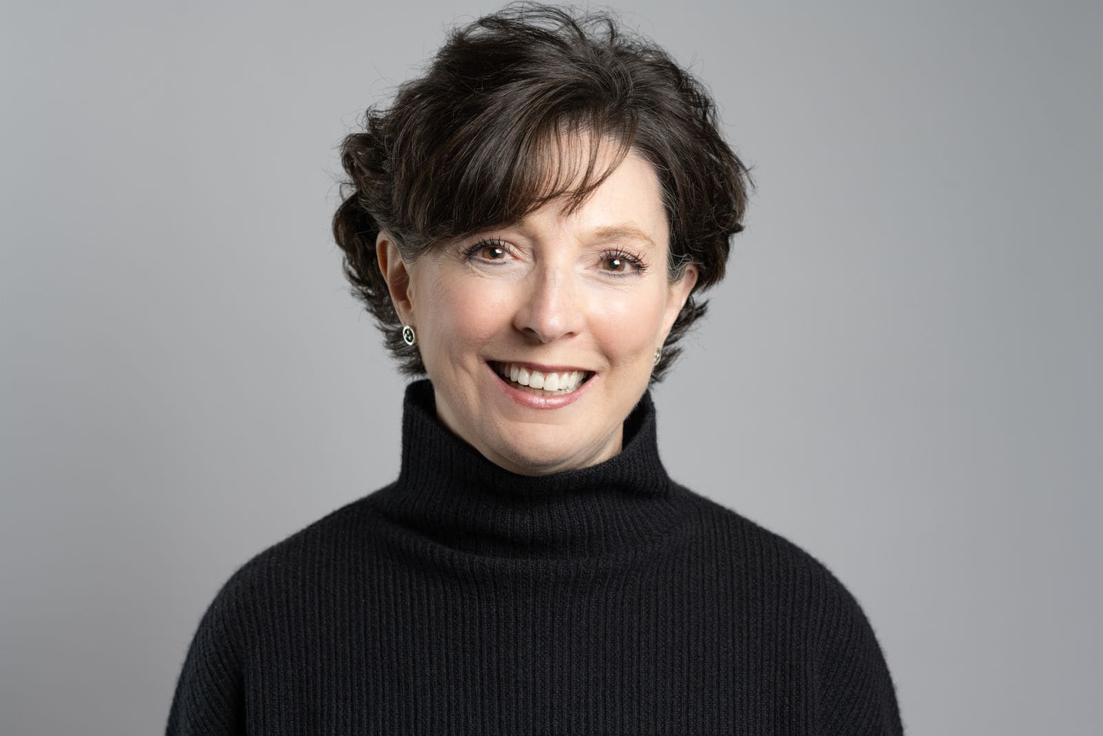 Sandra brings 30+ years of accounting and financial management experience to the team.  She has worked in all facets of accounting and HR for numerous startups and commercial real estate companies.  In her spare time Sandra enjoys international travel, power walking, cooking, and spending time with her adult children and young dog Onyx. logo